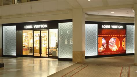 louis vuitton open today|louis vuitton white plains ny.